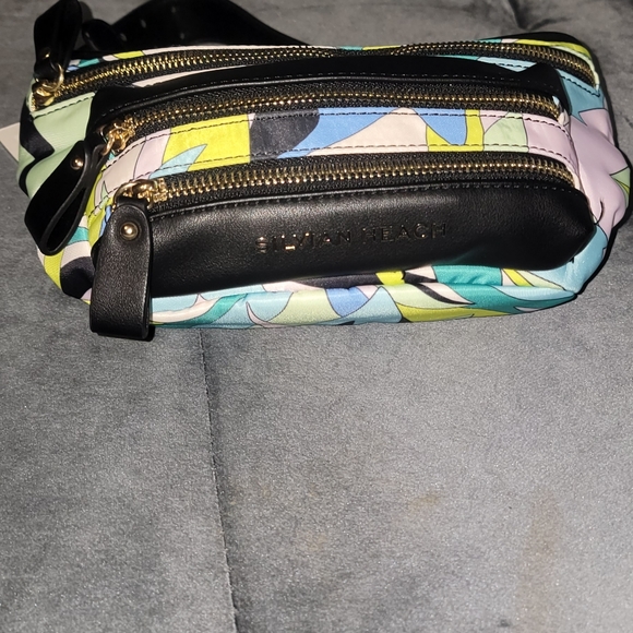 NWT Unique Silvian Heach Waist Bag Fantasy Sport ✨️ - Picture 2 of 14